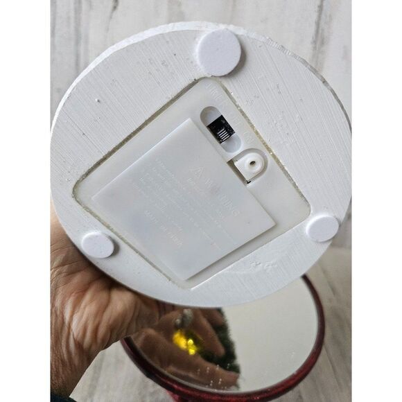 Valerie holiday scenes gingerbread house dome illuminated Xmas decor unique vint - Picture 9 of 10